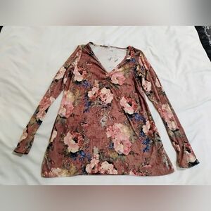Piphany Floral V-Neck Long Sleeve Blouse